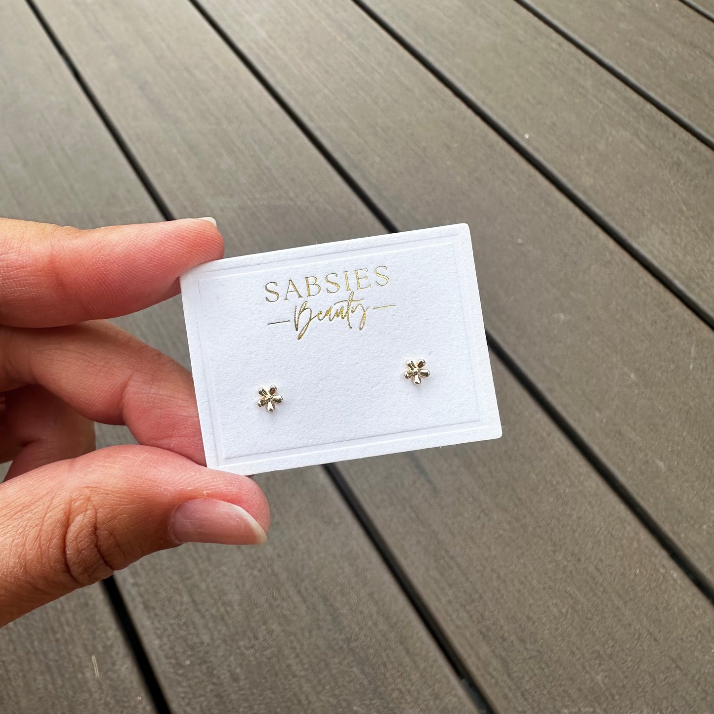 Dainty Flower Stud 18k Gold Plated