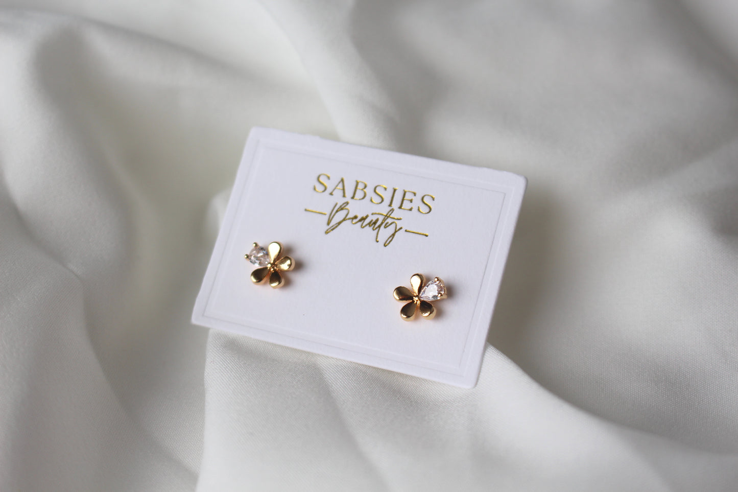 Flower with Crystal Petal | 18k Gold Plated