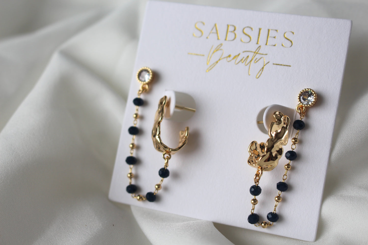 Crinkle Cuff Navy Chain Double Stud