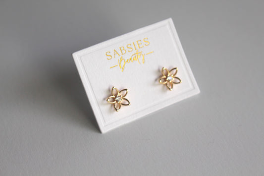 Dainty Flower Stud with Crystal 18k Gold Plated