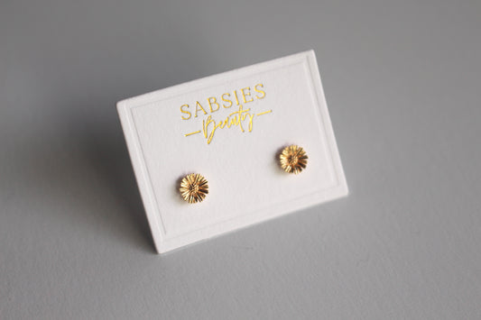 Dainty Daisy Stud 18k Gold Plated